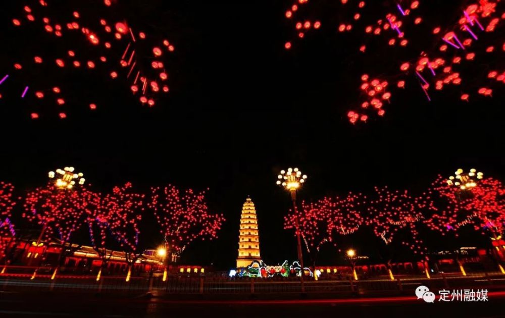 定州vs曲阳夜景视频直播,隔着屏幕,谁更能撩动你的心? 定州vs曲阳夜景视频直播,隔着屏幕,谁更能撩动你的心?