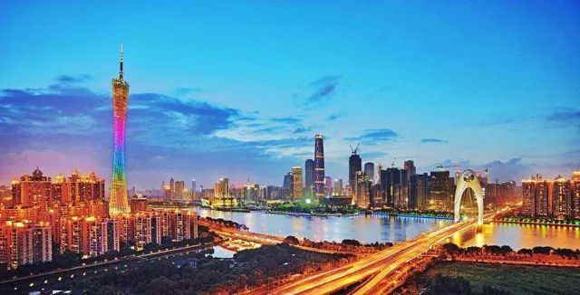 沧州 vs 广州风景视频直播，一个北方人躲在被窝里看南方的真实感受